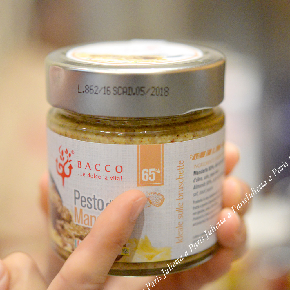 イタリアはシチリアのBACCO社のアーモンドペーストとパスタ